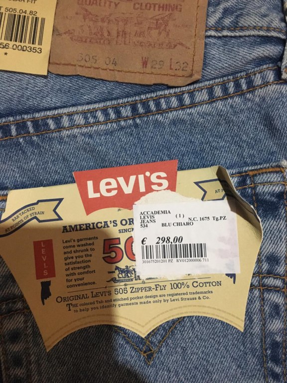 levis 505 04