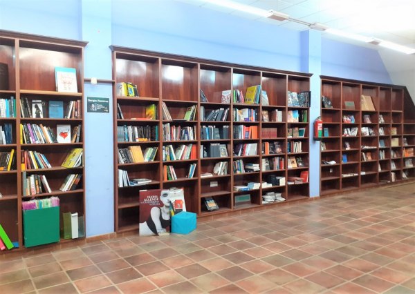 Meble i wyposażenie biblioteki - Con. n.117/2016 - Sąd Handlowy nr 1 w Santa Cruz de Tenerife - Sprzedaż 2