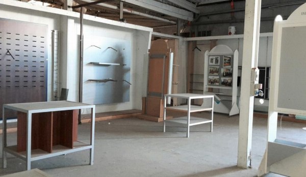 Meubels voor winkel en kantoor - Halffabricaten en uitrusting - Faillissement 112/2015 - Rechtbank van Foggia - Verkoop-5