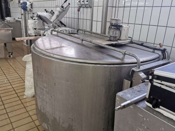 Oprema za mlekare - Vozila i kancelarijski nameštaj - Bankrot 35/2019 - Sud u Avellinu - Prodaja - 7