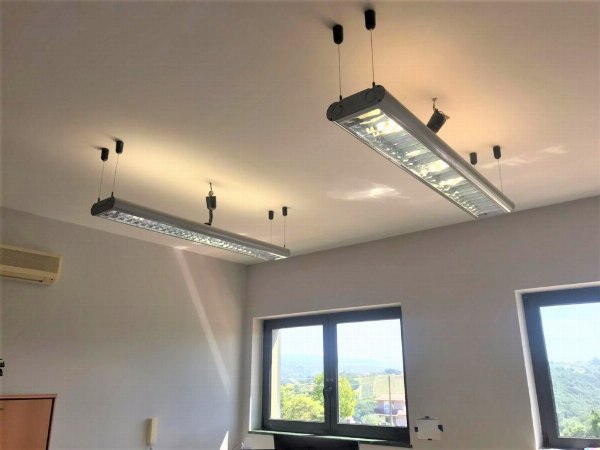 Lampen und Klimaanlagen - Fall. 9/2021 - Gericht von Avellino - Verkauf 3