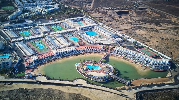 Venda de Unidade Produtiva - Setor Turístico em Lanzarote Sands Beach Resort - Tribunal de Comércio Nº2 Las Palmas