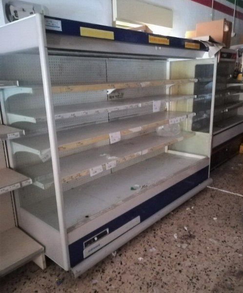 Einrichtung und Ausrüstung für Supermarkt - Fall. 11/2022 - Gericht von Agrigento - Verkauf 4