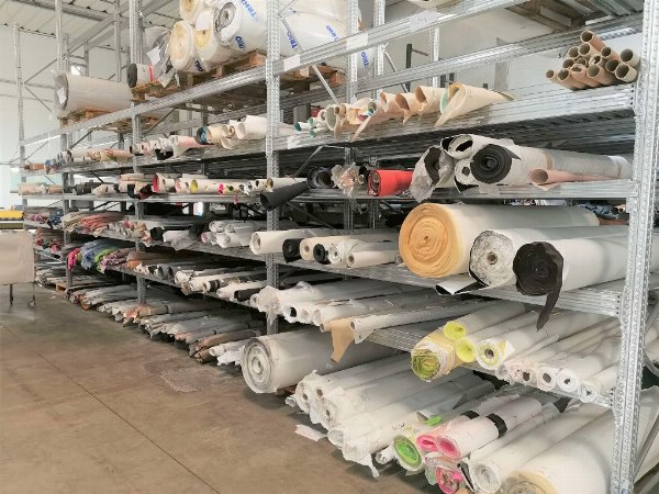 Machine en apparatuur - Textielindustrie - Faillissement 23/2021 - Rechtbank van Fermo - Verkoop 4