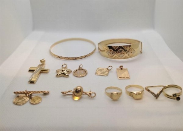 Κοσμήματα από χρυσό - Εκκαθάριση Ελεγχόμενη 6/2023 - Δικαστήριο της Παλέρμο - Πώληση 2