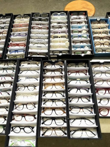 Brillenfassungen - Brillenproduktionsausrüstung - Büromöbel - L.G. 28/2023 - Gericht Vicenza - Verkauf 5