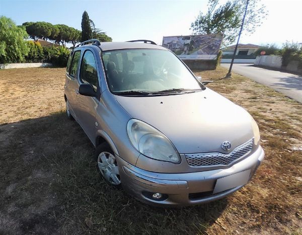 Toyota Yaris - Likv. Ret. nr. 7/2023 - Retten i Latina - Salg 6