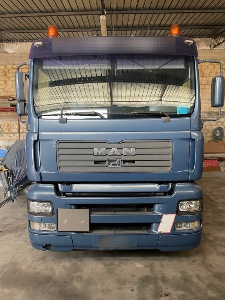 Vrachtwagens FIAT en IVECO - Trekker en opleggers - Faillissement 18/2021 - Rechtbank van Matera