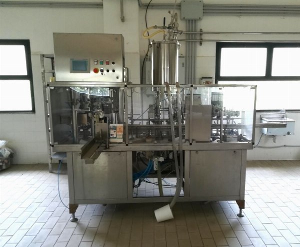 Süt Fabrikası - Makineler ve Ekipmanlar - İflas no. 2/2015 - Enna Mahkemesi - Satış 3