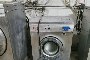 Industrielle Waschmaschinen und verschiedene Einrichtungsgegenstände 5