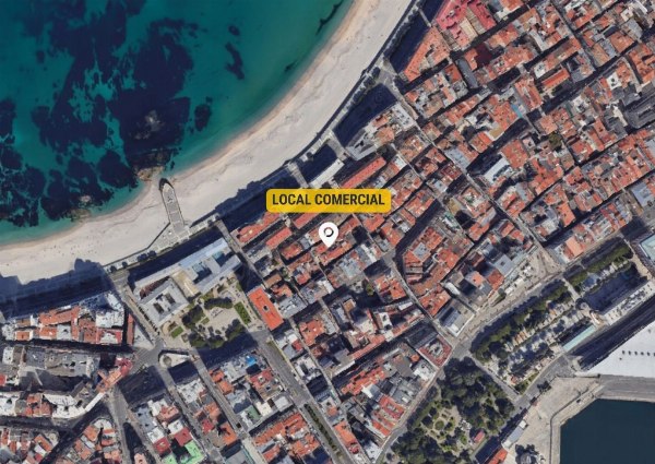 Lokal i schowek przy ulicy Orzan - A Coruña - Sąd Nr 1 w A Coruña