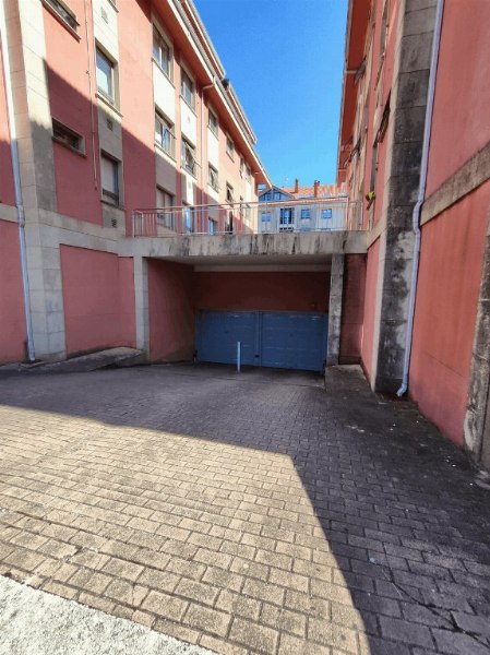 Mieszkanie z garażem i schowkiem - Sąd Handlowy. Nr 2 w A Coruña - 1