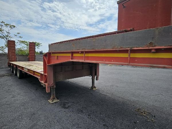 Vehicule și utilaje pentru lucrări de terasament - Lichidare Judiciară nr.77/2024 - Tribunalul din Catania - Vânzare 2