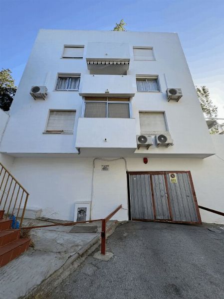 Habitatge amb plaça d'aparcament a Cenes de la Vega, Granada - Jutjat de lo Mercantil Nº1 de Granada -1