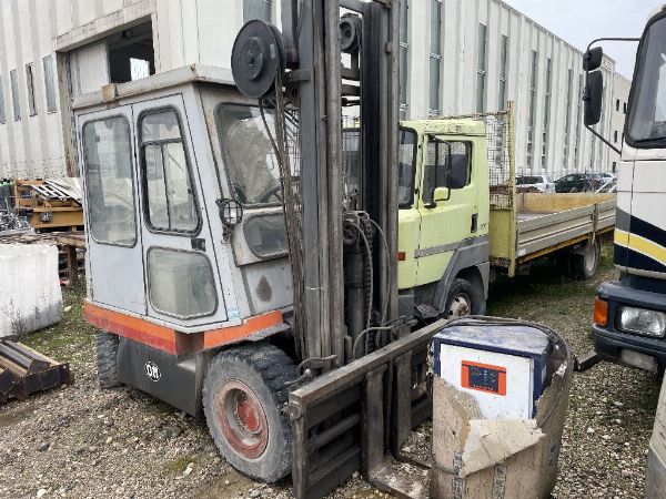 Automezzi e carrelli elevatori - Liquidazione Giudiziale n. 11/2024 - Tribunale de Verona