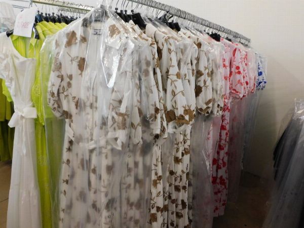 Abbigliamento da donna - Tessuti e accessori - Liquidazione Giudiziale n. 32/2024 - Tribunale de Verona