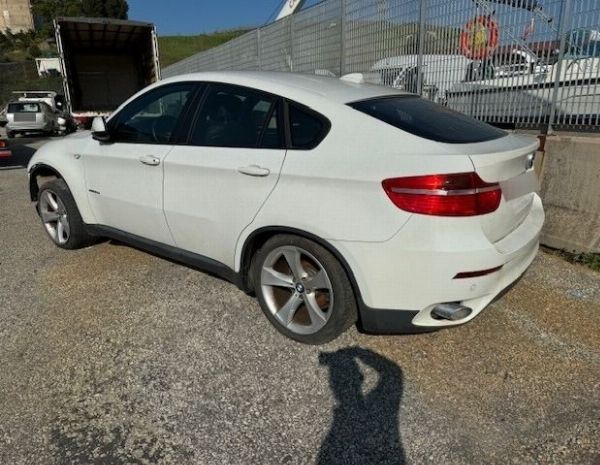 BMW X6 - Lízingből származó eszközök - Intrum Italy S.p.A - 3. árverés