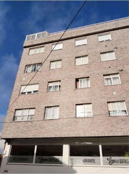 Vivienda Duplex ubicada en Valdoviño - Juzgado Mercantil Nº2 de A Coruña - 1