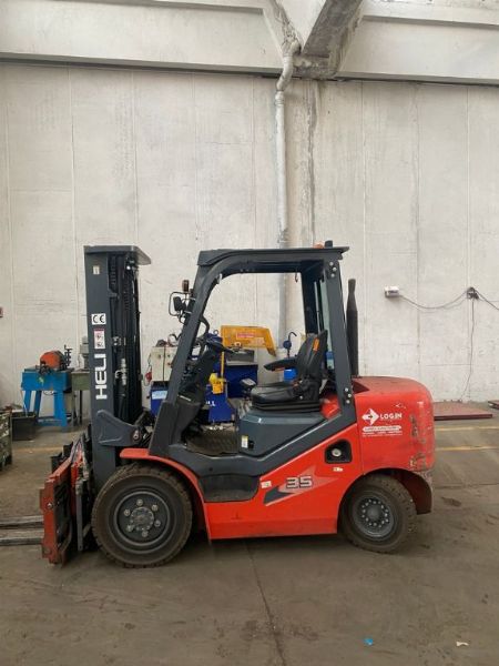 Heli CPCD35 Forklift - leasingden gelen taşınabilir mallar