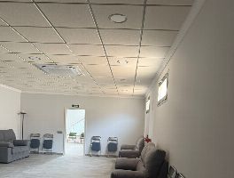 Nave Industrial con Licencia de Uso para Tanatorio en Quesada, Jaén