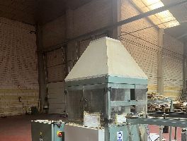 Conjunto de maquinaria industrial, vehículos e instalaciones para la fabricación de envases, ubicados en Mérida
