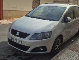 Vehículo Seat Alhambra ubicado en Roquetas de Mar, Almeria