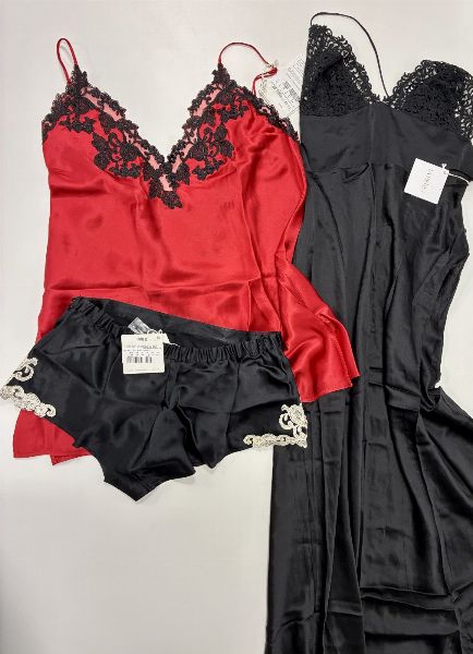 Stock LA PERLA — Lencería, homewear, baño y cosmética - Juzgado De Lo Mercantil Nº10 De Barcelona